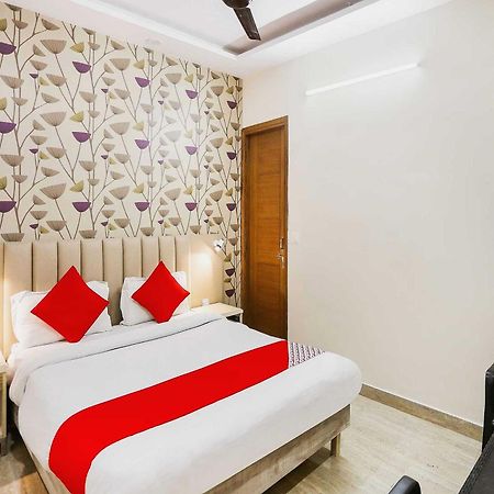 Hotel O Hotel Paradise Indraprastha Dış mekan fotoğraf