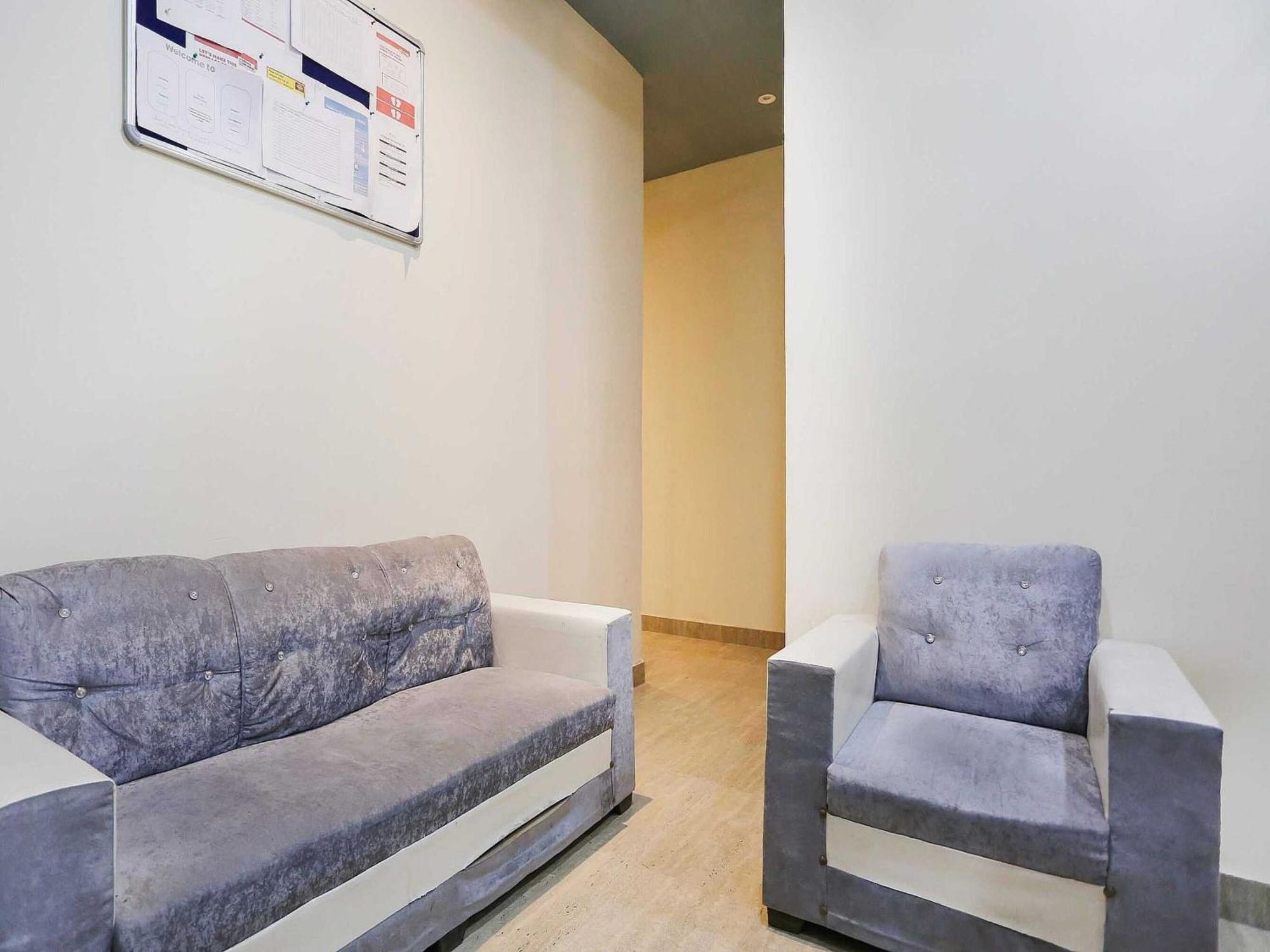 Hotel O Hotel Paradise Indraprastha Dış mekan fotoğraf